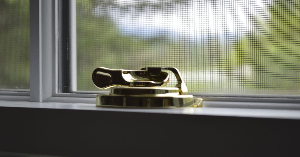 lock hardware deadbolt metal close — Expert Locksmith Pros